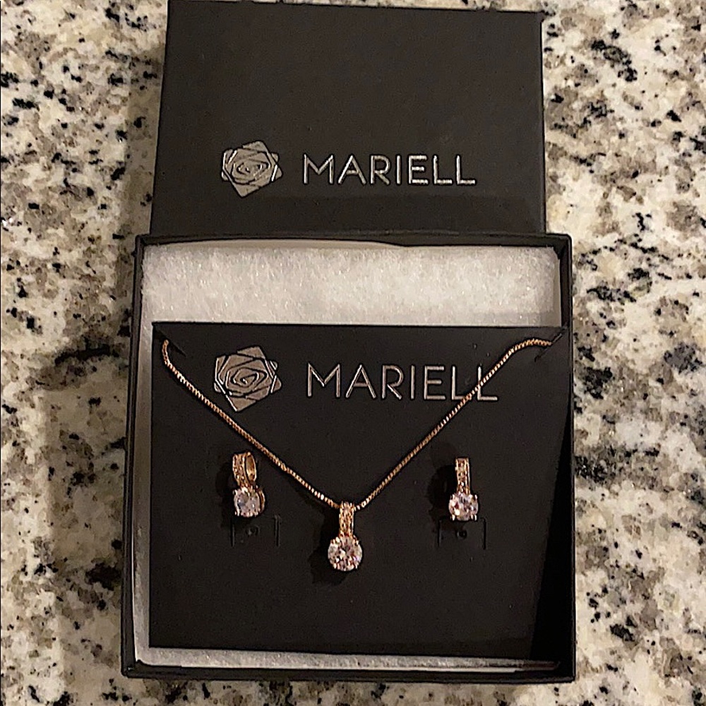 Mariell Rose Gold Round-Cut Necklace Earrings Set